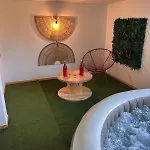 La Fabrique - Relaxing Break With Jacuzzi *